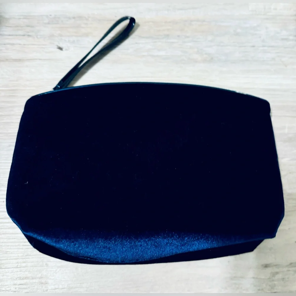 Lancome Paris Women's Blue Velvet Zip Up Cosmetic Bag 10”x 7